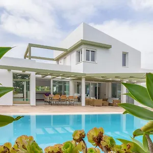 Santandria Grupo Seranova Luxury Villa