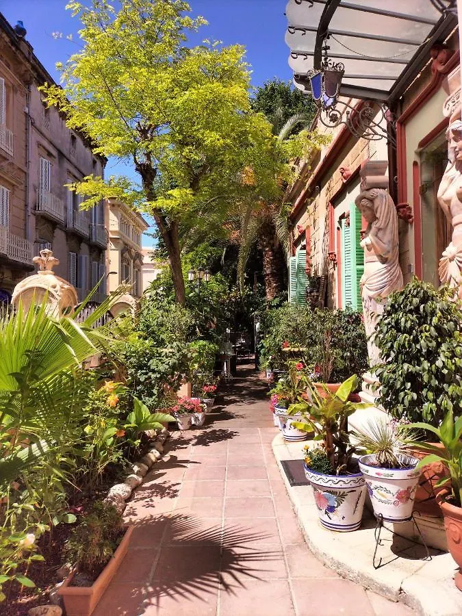 فندق Sitges Royal Rooms
