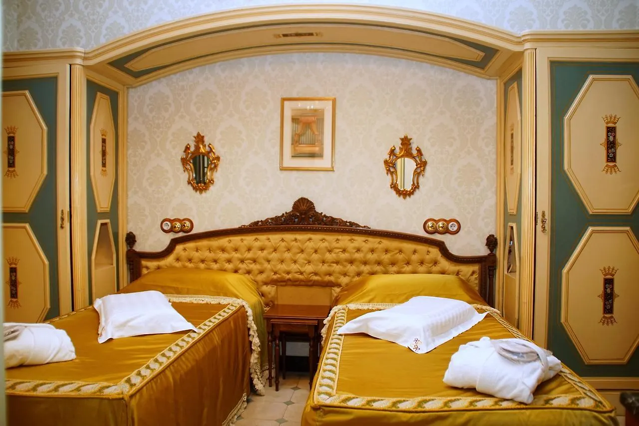 Sitges Royal Rooms