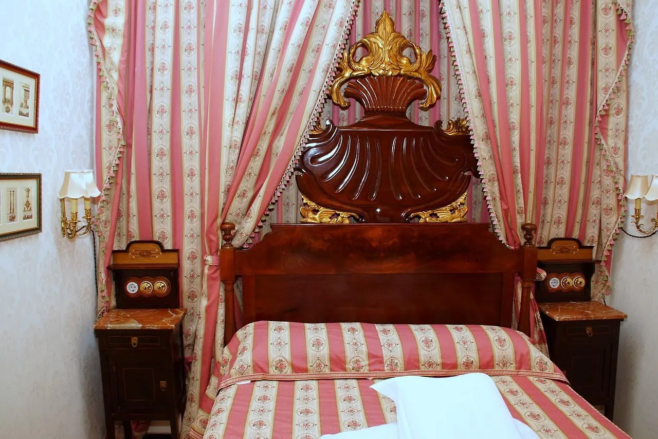 Hotel Sitges Royal Rooms